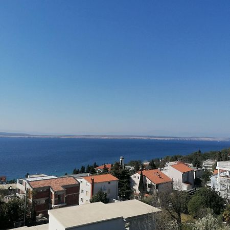 Apartments Olgi - Free Parking Crikvenica Exterior foto