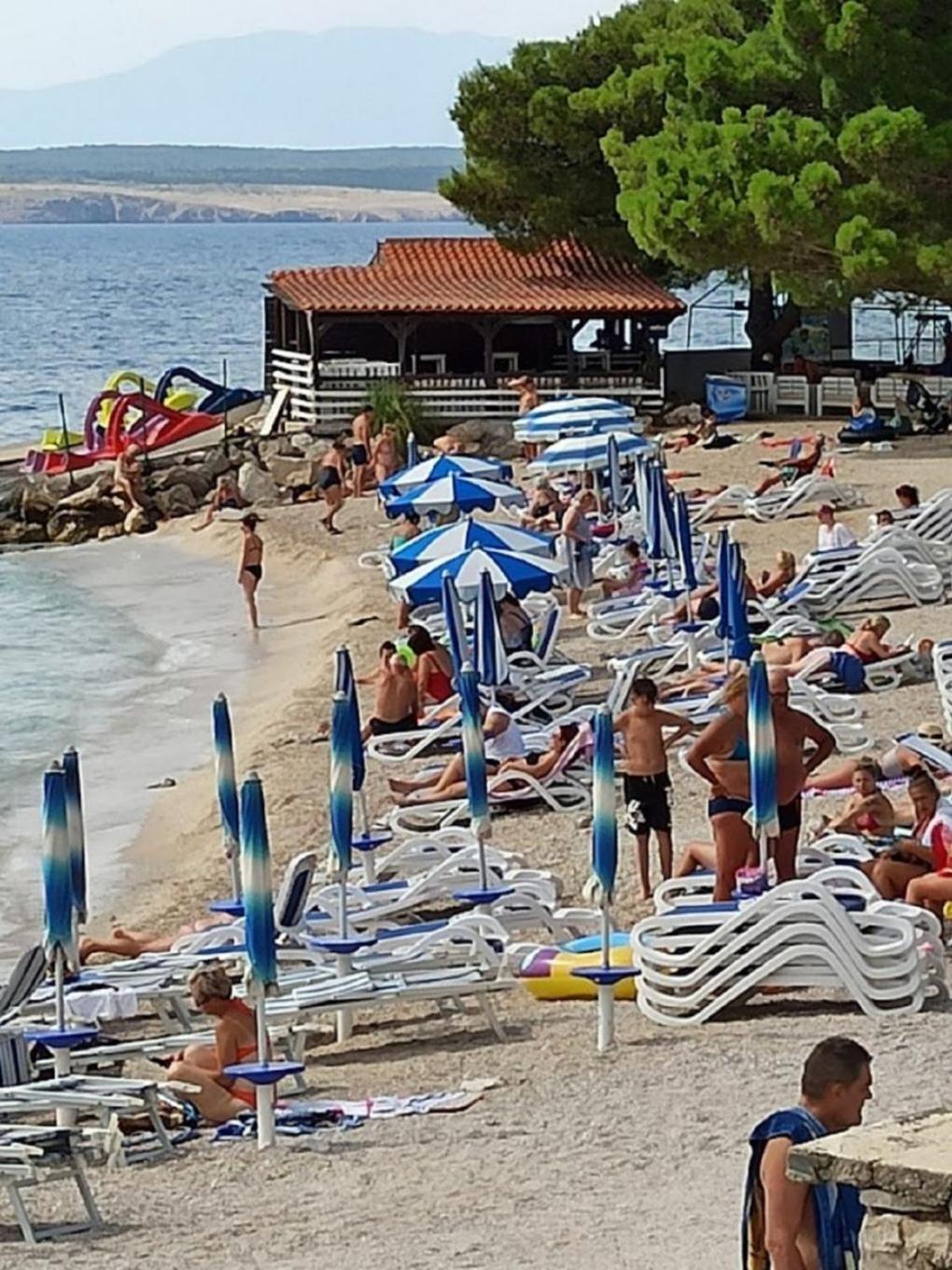 Apartments Olgi - Free Parking Crikvenica Exterior foto